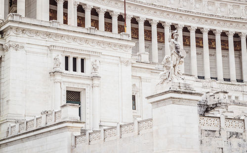 Low angle view of building, vittoriano or altare della patria 