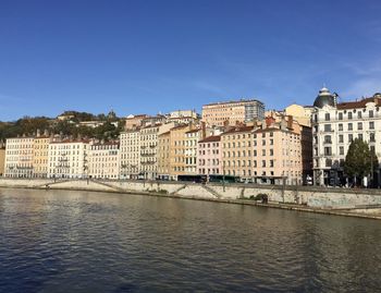 The quays of the saône seen from the saint-vincent bridge in lyon, france