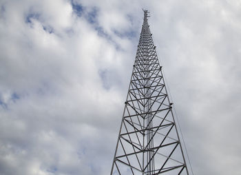 Communications tower in a city