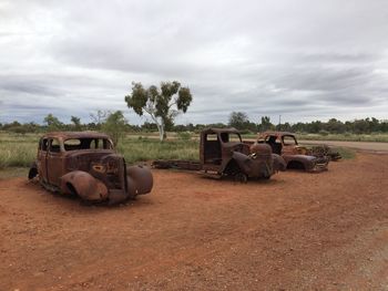 Oldtimer wrecks in the outback