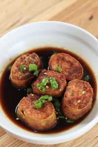 Go hyong or ngo hyong, chinese food made from minced chicken with flour wrap, sliced and deep fried