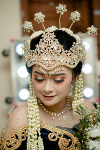 Javanese traditional clothes for weddings