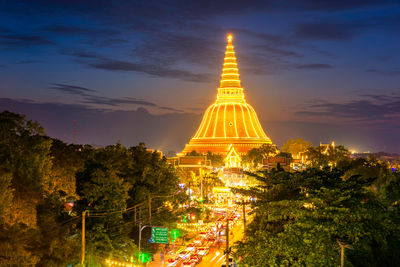 Golden pagoda phra pathom chedi decorated with light. phra pathom chedi, nakhon. thailand. 