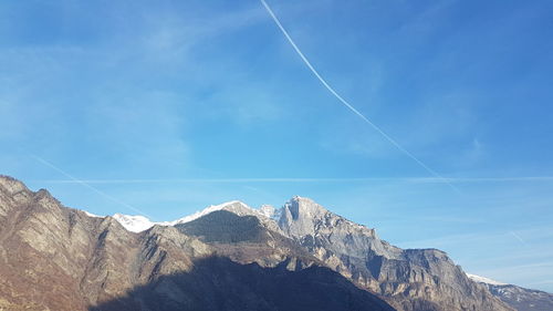 Low angle view of vapor trail in sky