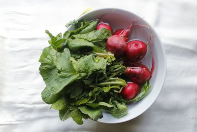 Close-up of strawberries in bowl