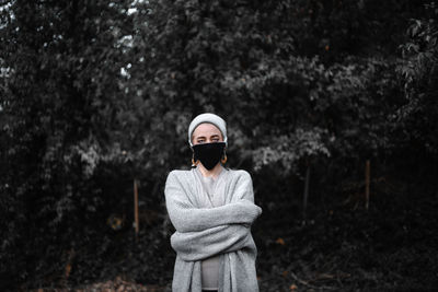 Young woman wearing a face mask 