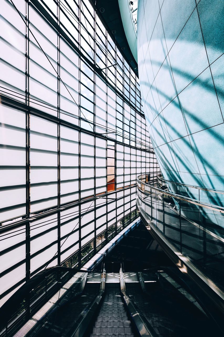 built structure, architecture, glass - material, day, transportation, travel, no people, building exterior, reflection, nature, modern, outdoors, metal, mode of transportation, pattern, railing, sky, building, transparent, ceiling