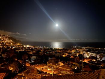 Funchal moon 