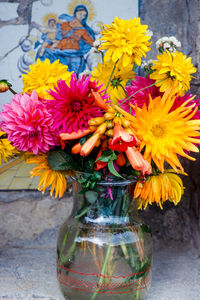 Close-up of flowers in vase