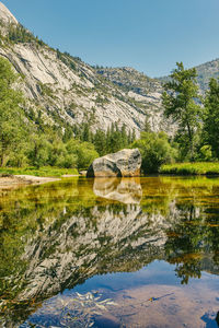 Views of mirror lake during the day in yosemite national park.