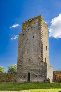 Old ruins against sky