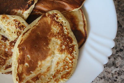 Directly above shot of bread in plate