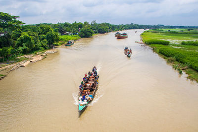 A lot of cows come from different districts of bangladesh to dhaka city by boat