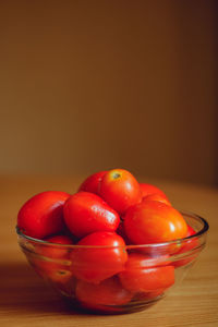 Close-up of tomatoes in bowl