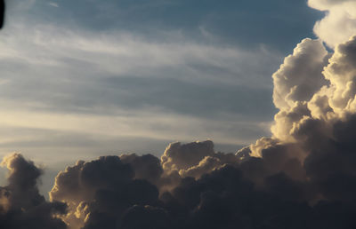 The sky before storm and heavy rain coming. sky with dark gray cloud.