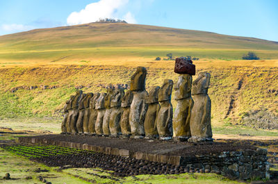 Ahu tongariki statues