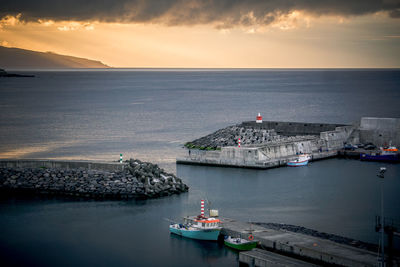 Port of rabo de peixe