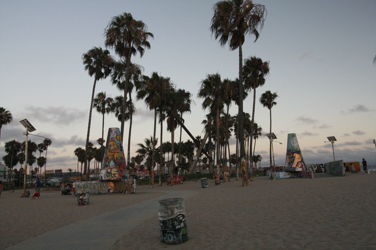 PANORAMIC VIEW OF BEACH AGAINST SKY