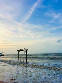 This swings stands beautifully on the sea with xtra view