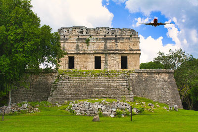 Traces of the mayan civilization's dream