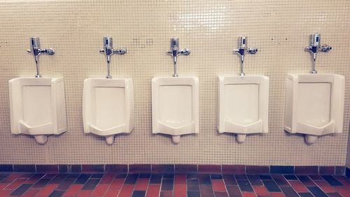 Row of objects in bathroom