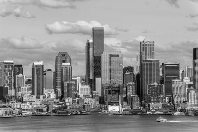 Seattle skyline and waterfront.