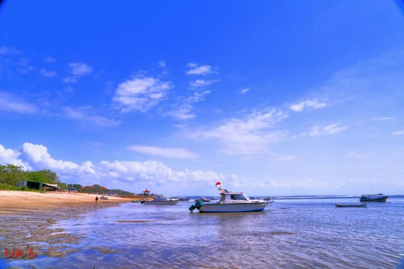 nautical vessel, transportation, water, mode of transport, boat, sky, blue, waterfront, sea, tranquility, cloud - sky, tranquil scene, scenics, nature, beauty in nature, cloud, sailing, travel, rippled, sailboat