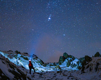 Orion nebula centre stage above snowdonia 