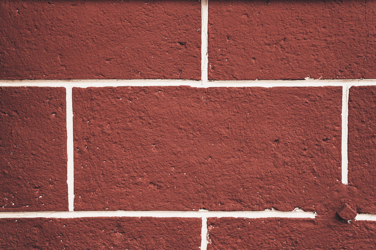 brick, brick wall, wall - building feature, brickwork, wall, built structure, red, full frame, architecture, no people, backgrounds, textured, brown, day, pattern, floor, building exterior, close-up, outdoors