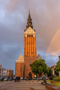 View of historical building against cloudy sky