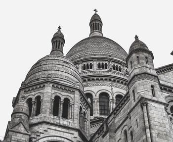 Low angle view of basilique du sacre coeur against clear sky