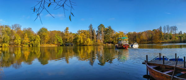 Upper pond and anti circe island in the sofievsky arboretum or sofiyivsky park in uman, ukraine