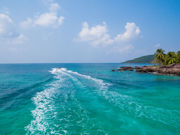 Scenic view of sea against sky