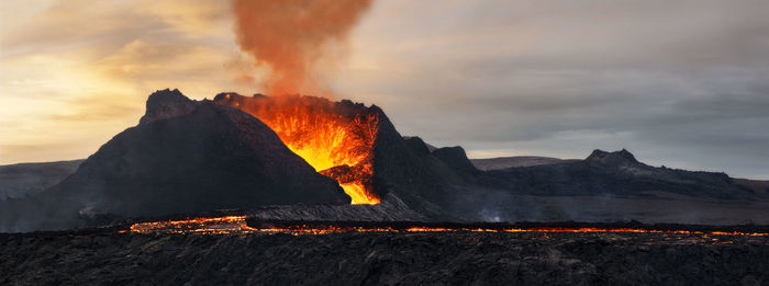 Fagradalsfjall, volcano eruprtion in reykjanes peninsula, iceland