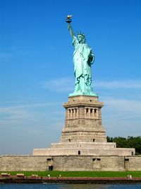 Statue of liberty against sky