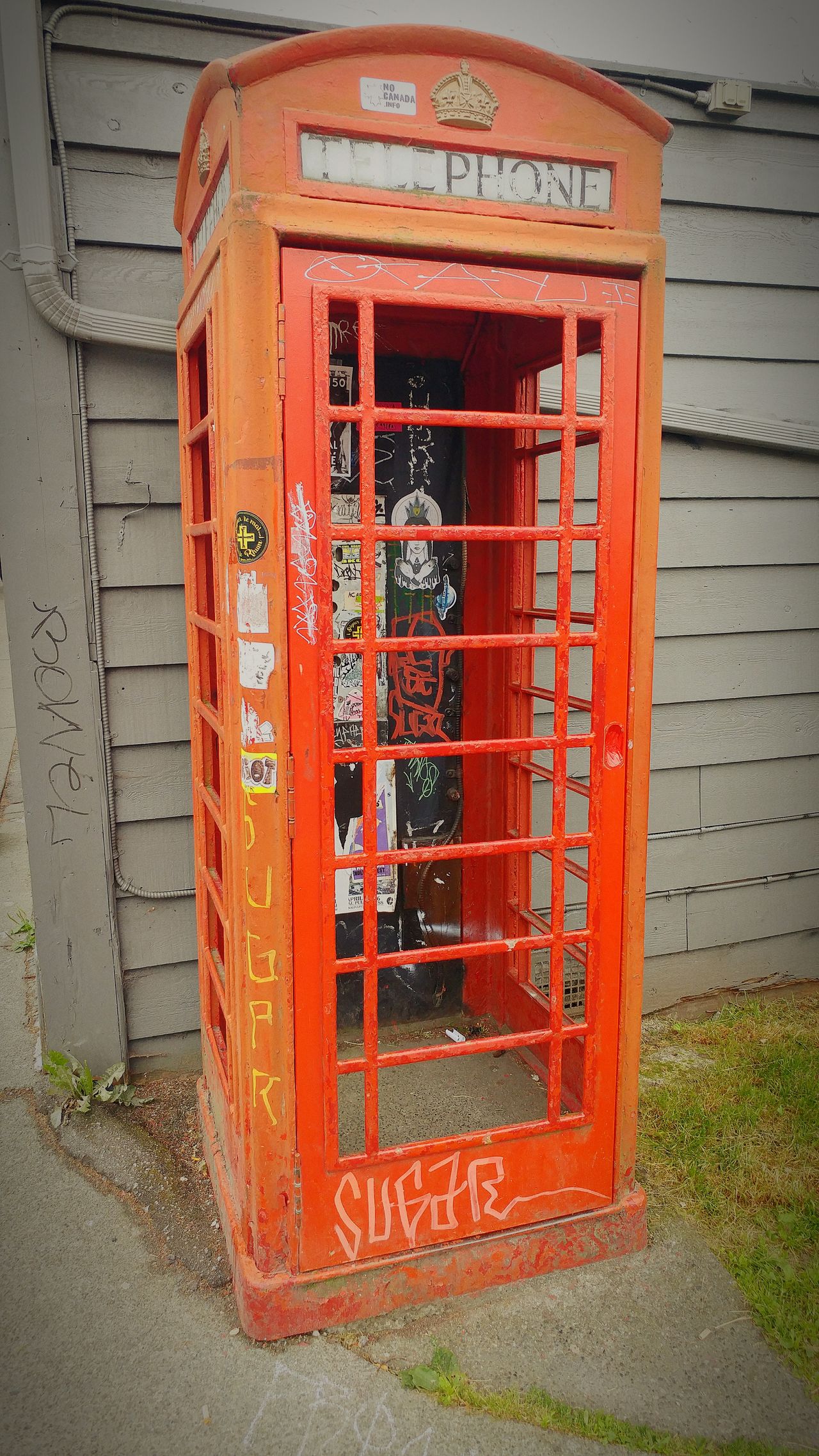 Old phone box commercial drive