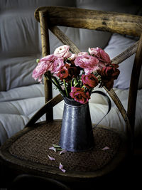 Close-up of rose bouquet on table