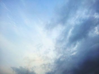 Low angle view of cloudy sky