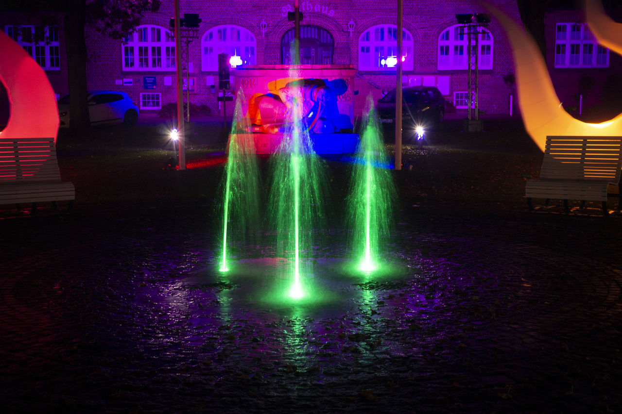 night, illuminated, light, architecture, lighting equipment, lighting, multi colored, built structure, city, christmas lights, no people, darkness, glowing, building exterior, neon, light - natural phenomenon, long exposure, christmas decoration