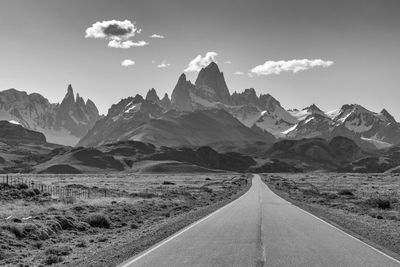 Mount fitz roy and cerro torre near el chalten, argentina