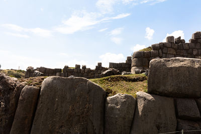 View of old ruins against sky