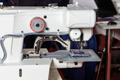 sewing machine