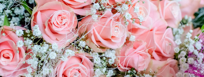 Close-up of rose bouquet