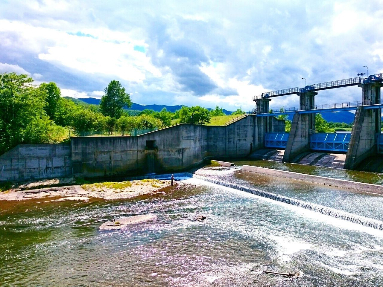 VIEW OF DAM ON RIVER