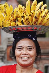 Portrait of a smiling young woman