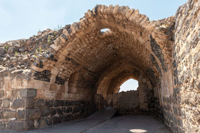 View of old ruin building against sky