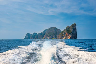 Scenic view of sea against sky