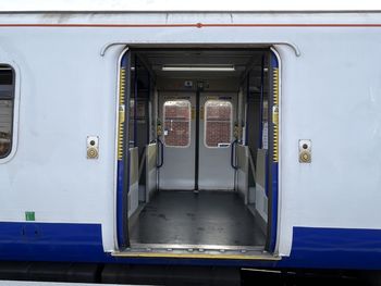 mode of transportation