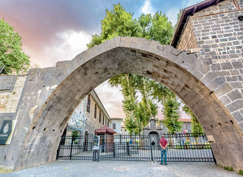 View of historic building against cloudy sky