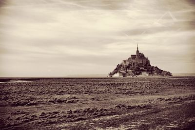 Mont saint-michel against sky